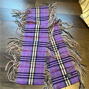 EUC Burberry double fringe cashmere scarf